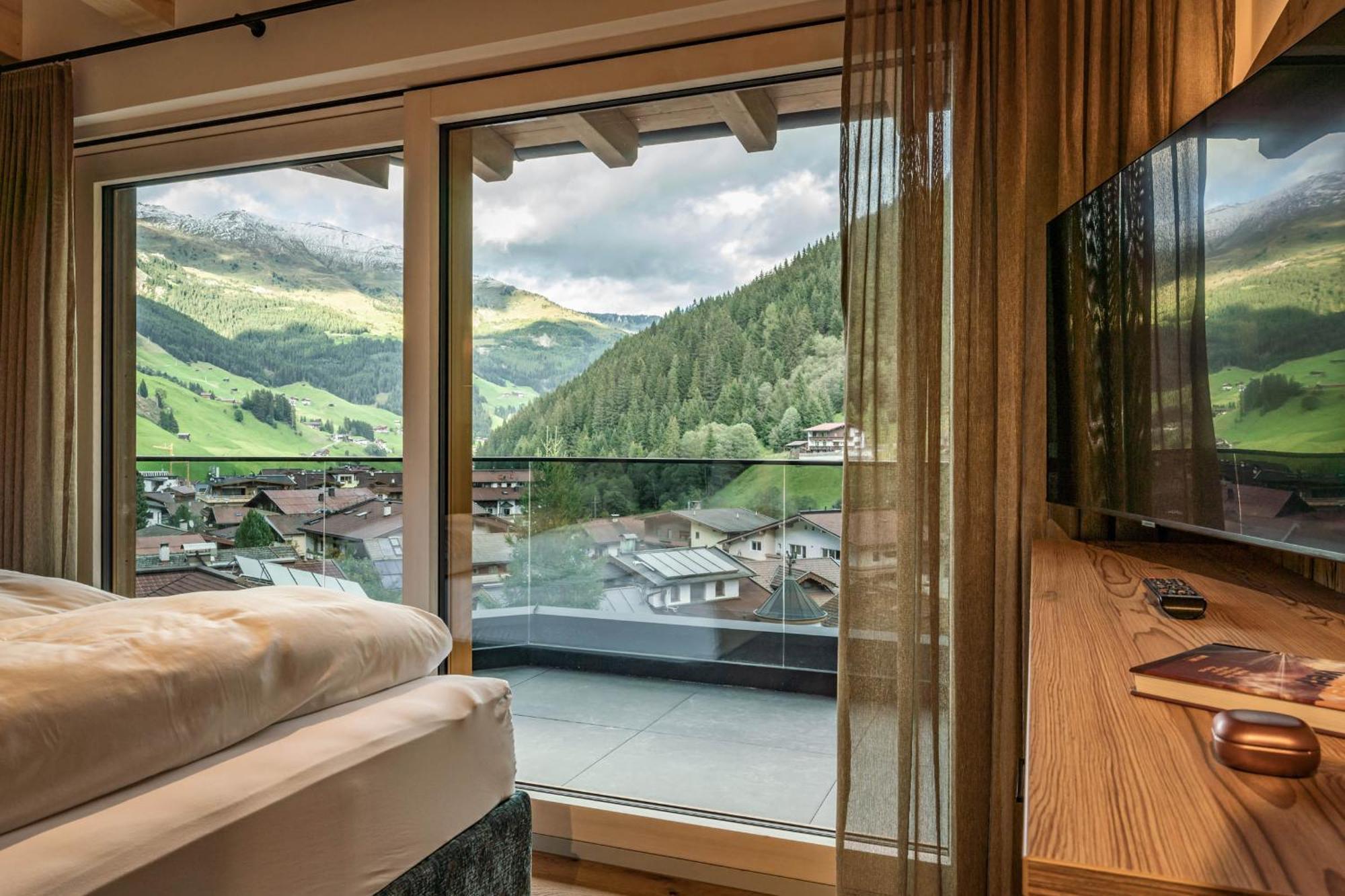 Schoenblick Appartements Tux Eksteriør bilde
